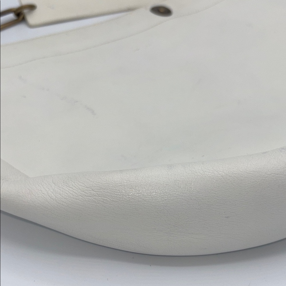 Calvin Klein Cream XL Hobo Bag with Gold Bronze Chain Strap - Picture 3 of 14